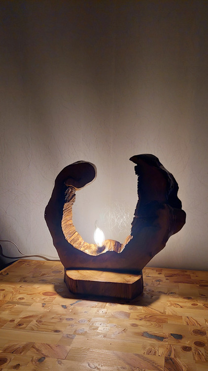 قیمت و خرید آباژور رومیزی چوبی مدرن