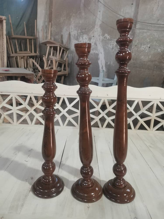 جاشمعی کنارسالنی چوبی