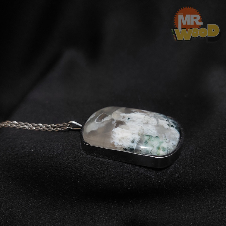 قیمت و خرید گردنبند رنگ ثابت