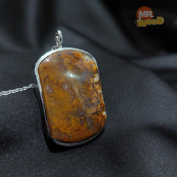 خرید انواع گردنبند عقیق