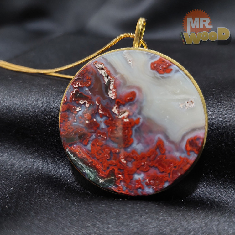 خرید جدیدترین گردنبند 1405