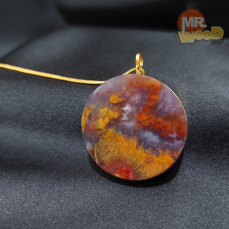 خرید و قیمت گردنبند زنانه و مردانه