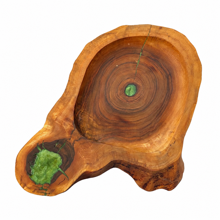 rustic-wood-bowl-green-resin-detail.jpg