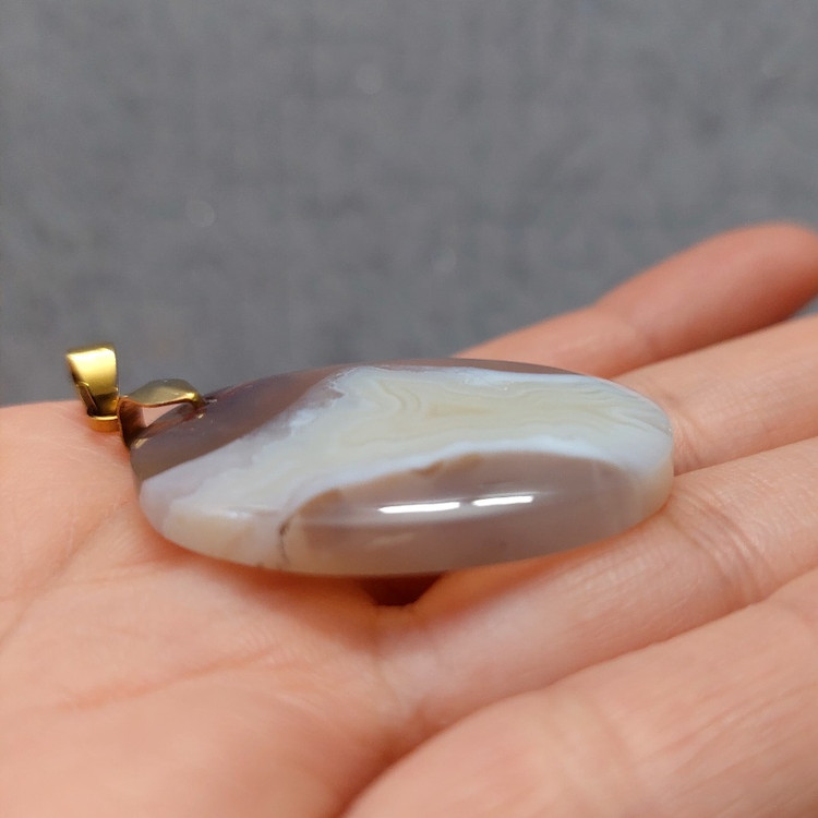 Handcrafted natural Agate gemstone jewelry, striped landscape agate by MrWood