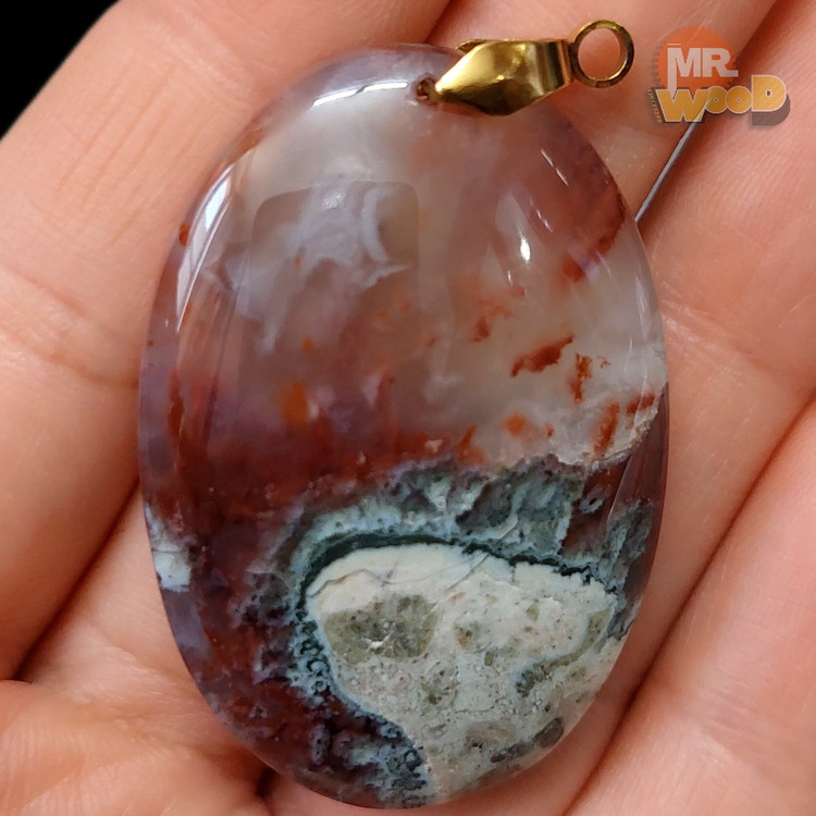 Oval Shajar agate necklace with red, white and smoky natural inclusions